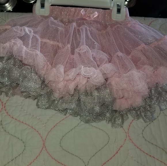 Tutu - Picture 2 of 3
